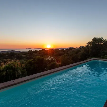 Villa Fantastica Con Piscina E Vista Mare
