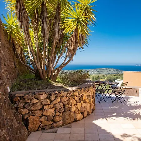 Fantastica Con Piscina E Vista Mare