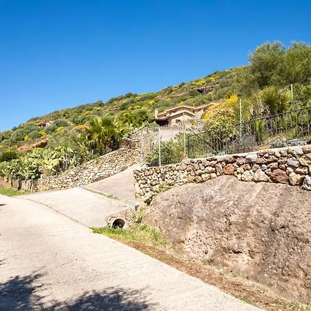 Villa Fantastica Con Piscina E Vista Mare